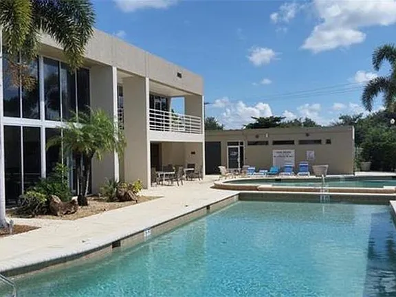 cc25c809ffcf7dc3390ba0252af136a4-cc_ft_576